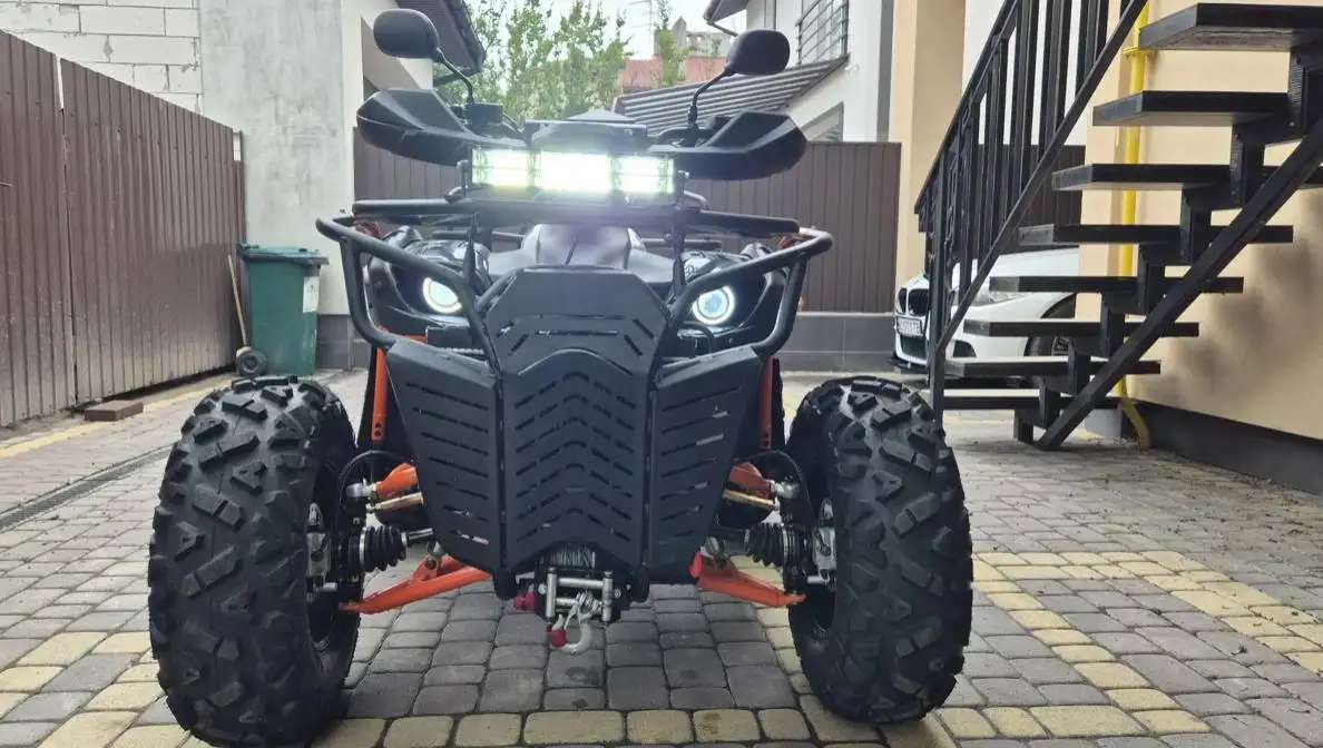 Продам квадроцикл HUMER 300 CC 2025г