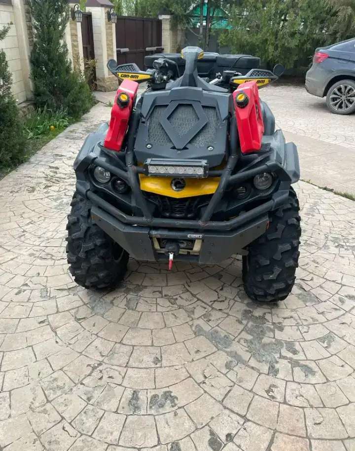 Квадроцикл BRP Can Am Outlander X MR 1000R, 2013