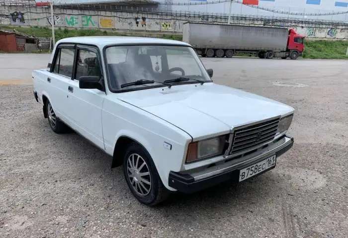 Продаю ВАЗ (LADA) 2107