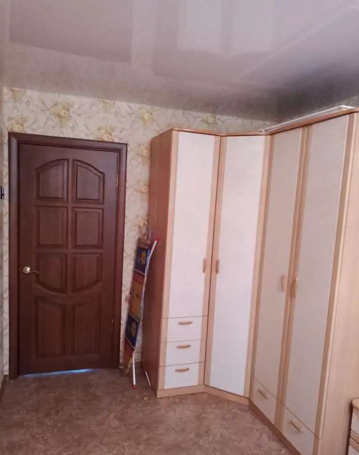 сдаю собственник 3-х комн. кв.