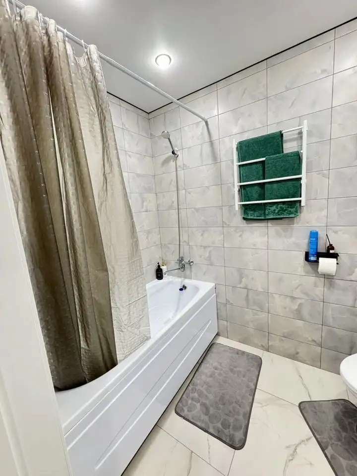 Квартира на сутки, ночь, часы, Ерошевского 22