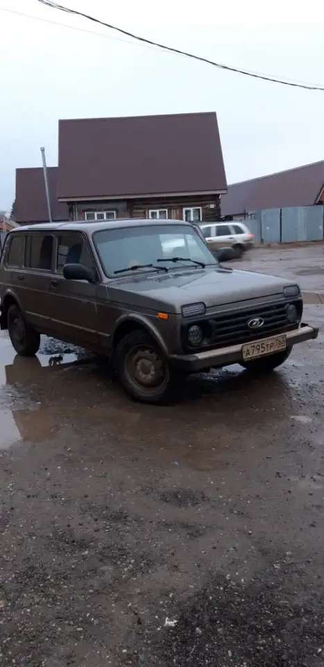 продам ниву 2131