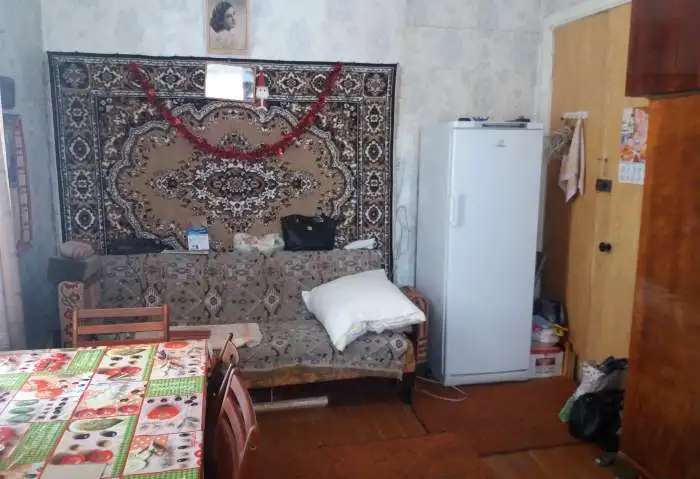 Продается комната в 3-комнатной квартире, Свободы, 22