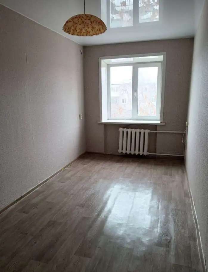 СРОЧНО ПРОДАЮ КОМНАТУ, ул.Средне-Садовая, д.32