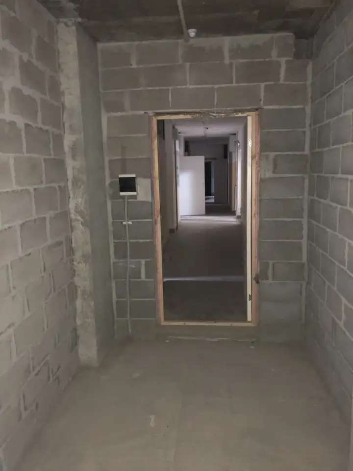 2-х комн.квартира в Ленинском р-не Самары 1/16, ул. Садовая 254, 80,40 м², 1 эт., г. ул. Садовая 254
