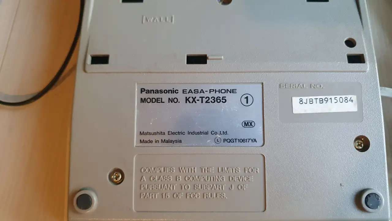 Стационарный телефон Panasonic Easa Phone KX-T2365