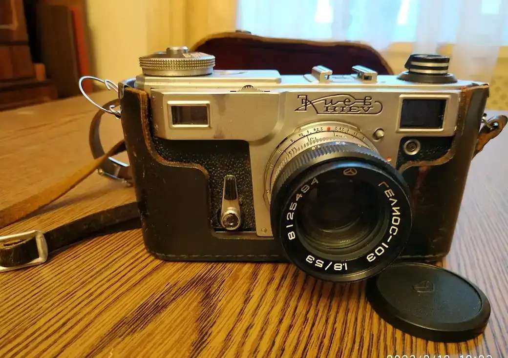 Фотоаппарат «Киев»