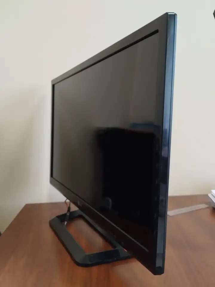Телевизор LG DM2752T с поддержкой 3D
