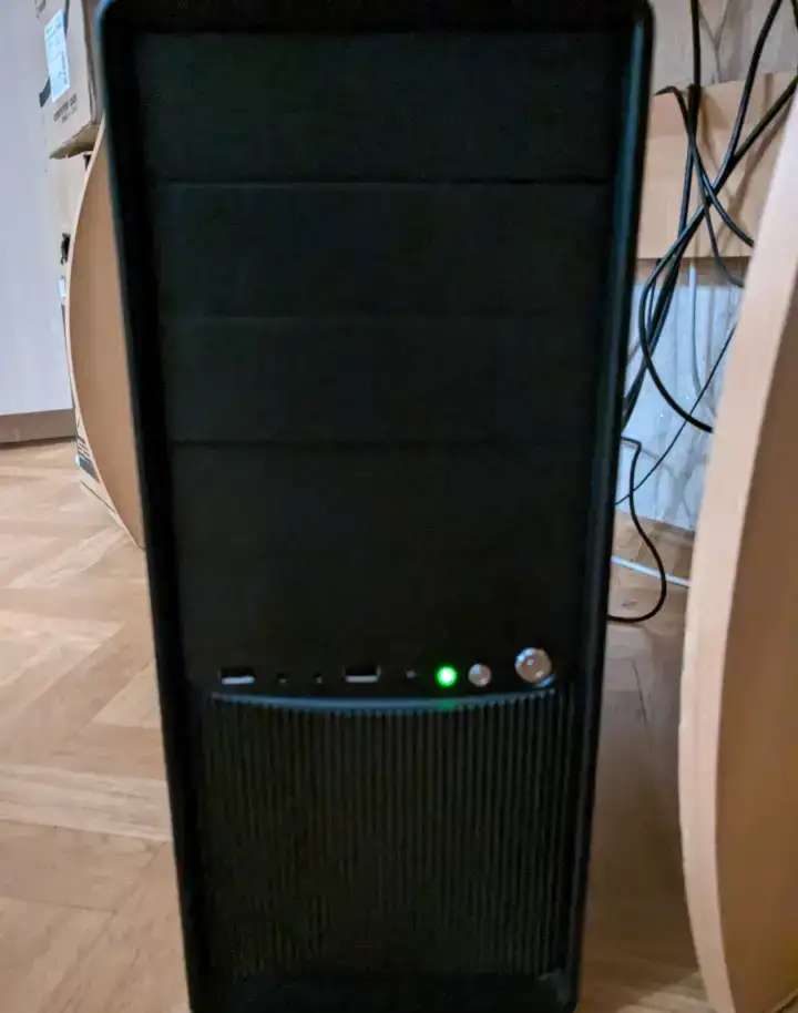 Rx 580 8gb/i5 4460/ssd 512/16 gb озу