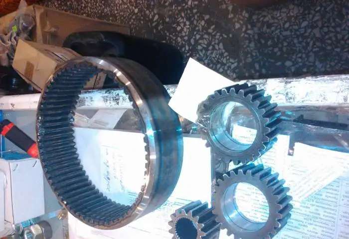 Kobelco SK70SR, SK60S