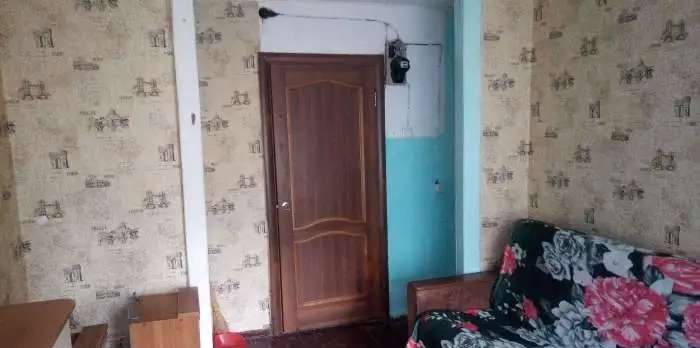 Продам комнату в коммуналке 6 комнат