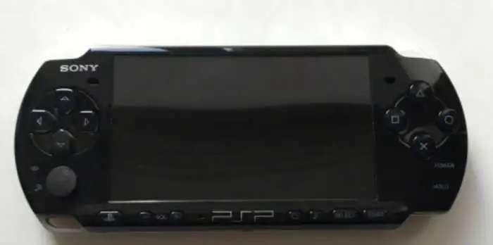 СРОЧНО ПРОДАМ PSP