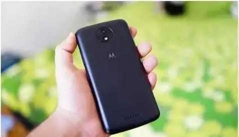 продам Motorola moto c