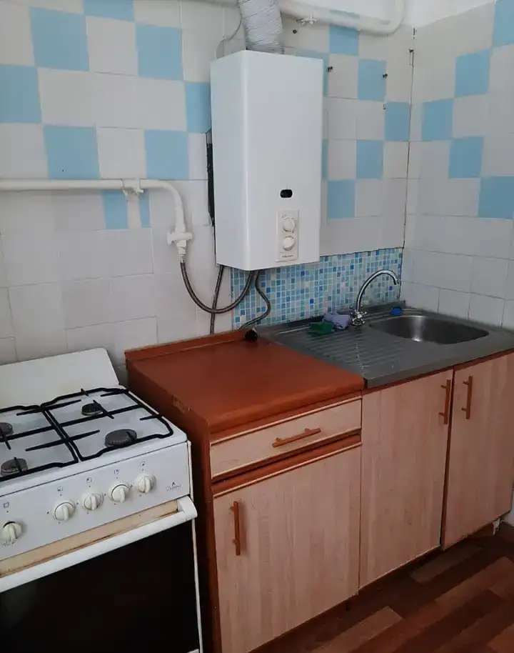 Доля 1/2-х в 2-х комнатной квартире, ул. Рихарда Зорге д. 25, 1 эт., Аметьево м., ул. Рихарда Зорге д. 25