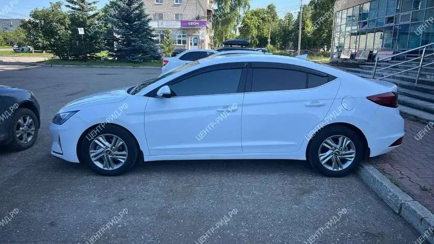 Hyundai Elantra, 2019