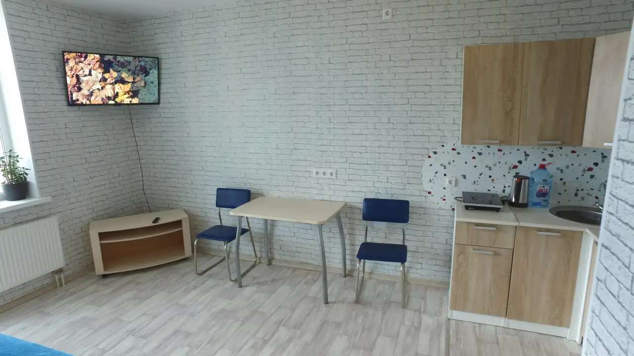 Апартаменты посуточно Екатеринбург, Летчиков 7