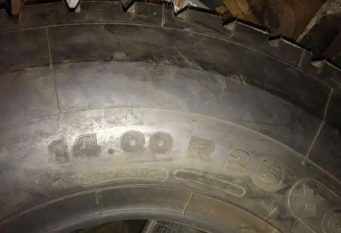 Шина для кранов Michelin 385/95R25