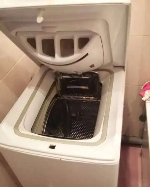 Продам стиральную машину Ariston ARTXF 149