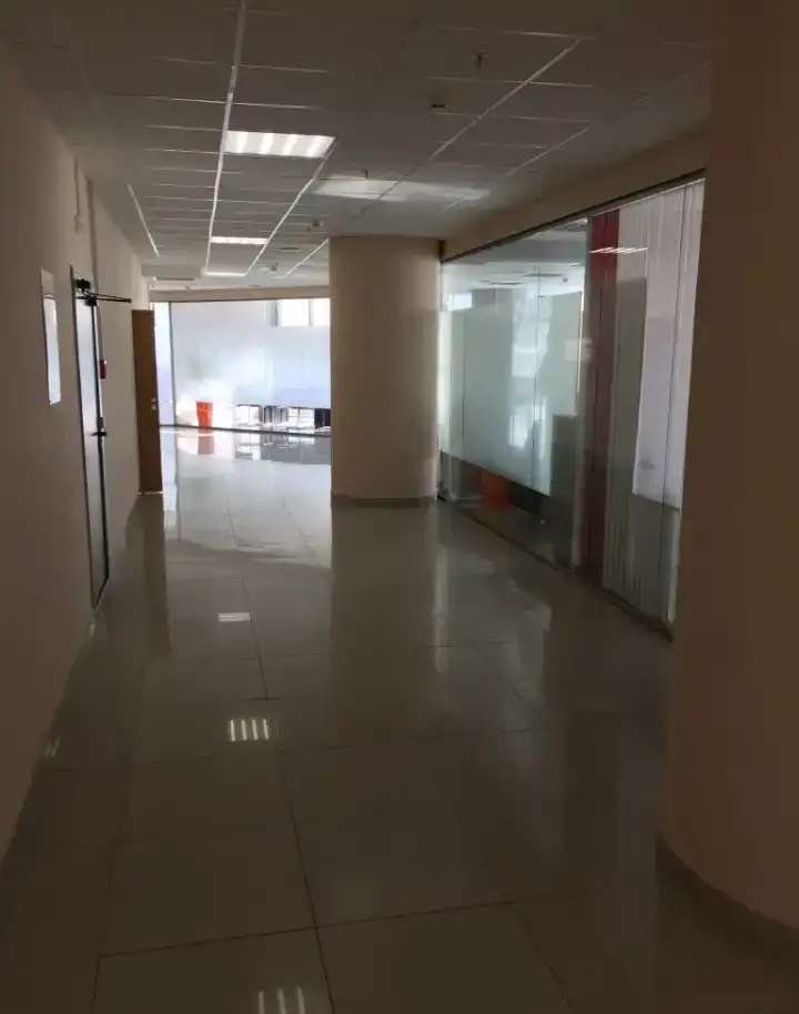 Продам офисное помещение 51,2 м2, в БЦ Высоцкий