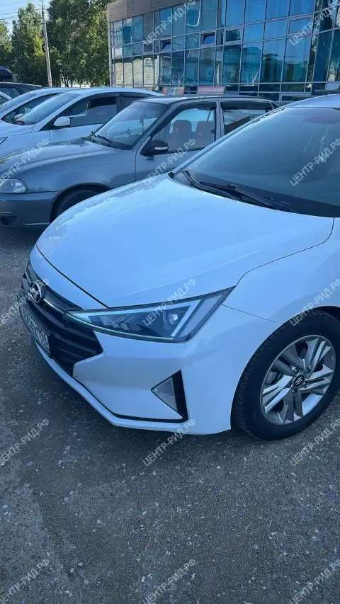 Hyundai Elantra, 2019