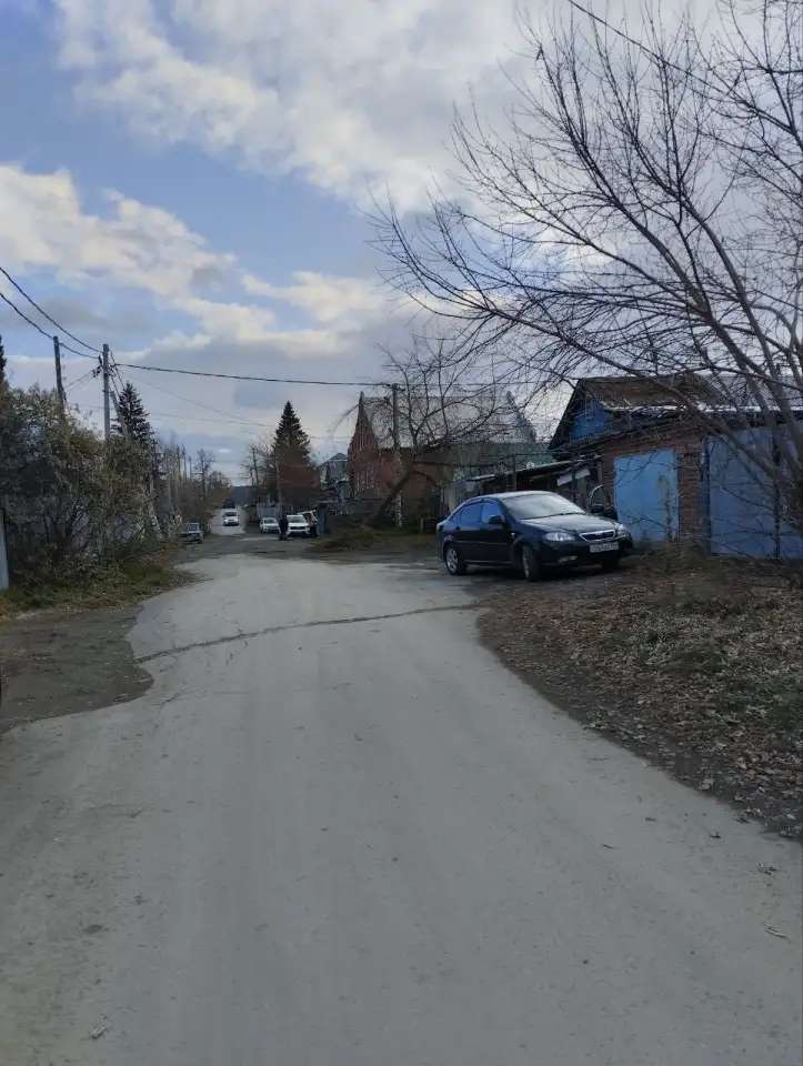 Продам дом в Екатеринбурге, Россия, Свердловская область, ул.Кутузова,,115