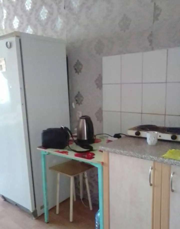 сдам комнату в общежитии, машиностроителей 37-501