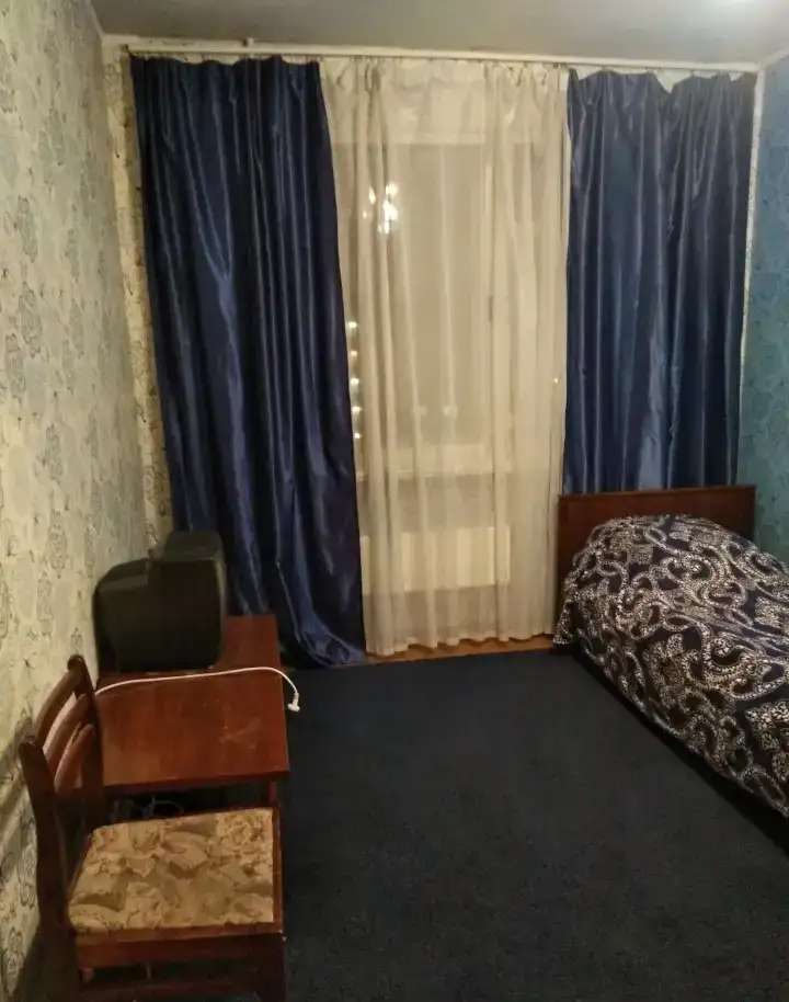 Собственник сдаст комнату, ул. Московская, д. 212/1
