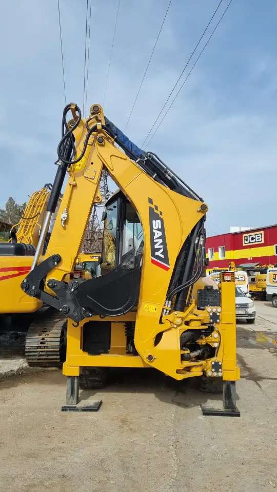 Продаем экскаватор-погрузчик Sany BHL95 новый