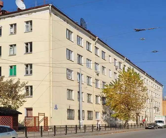 Продам комнату в Екатеринбурге, ул. Донбасская, 35