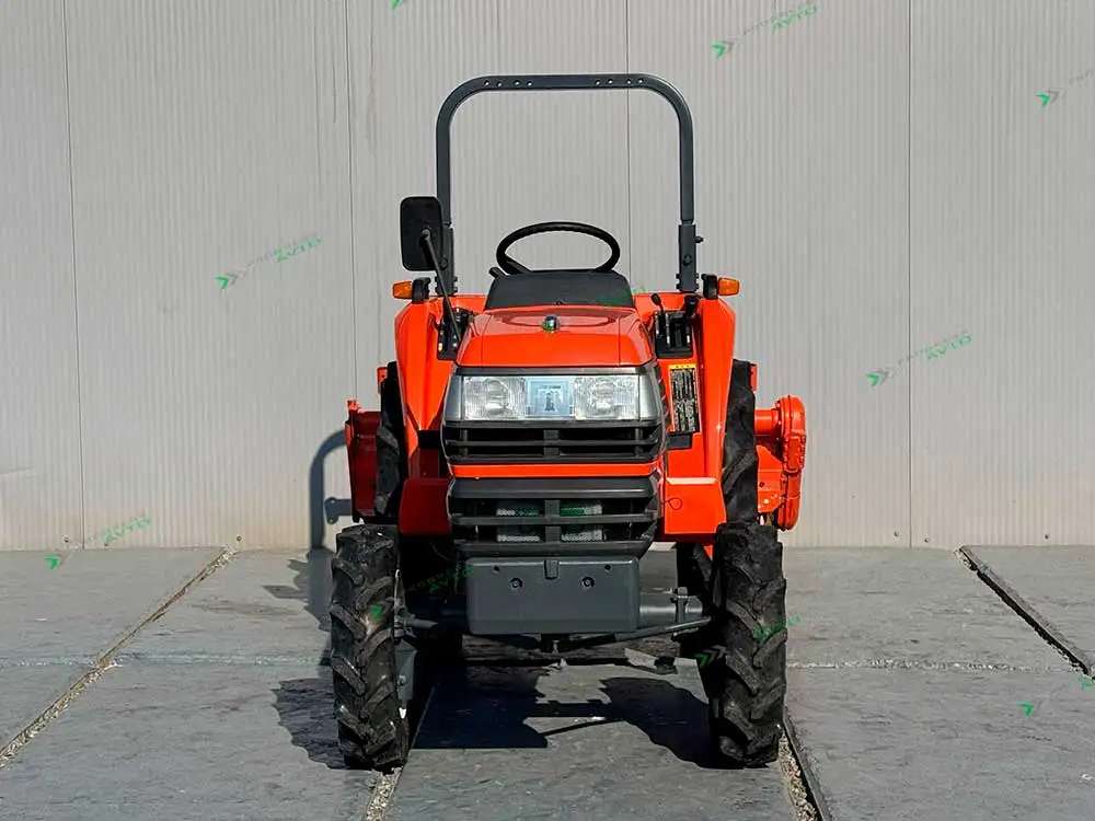 Японский минитрактор Kubota T22 4270
