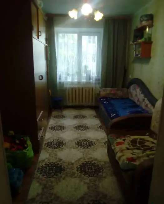 Сдается комната на длит.срок, Поперечно-Базарная 57