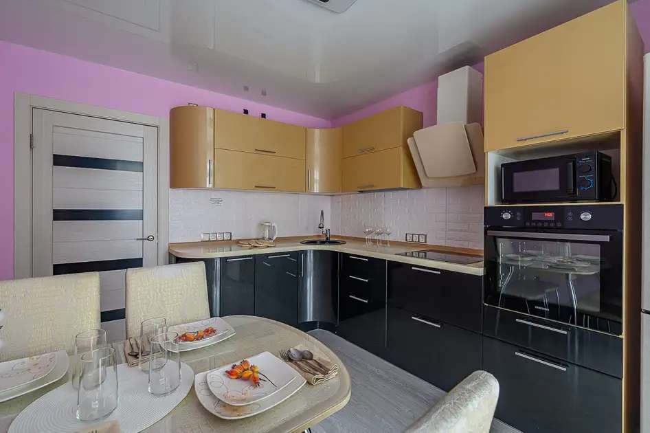 2-к квартира для 9-и гостей Екатеринбург, улица Ильича 42А