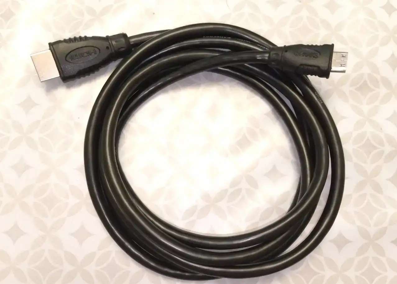Кабель соединения HDMI - mini-HDMI 1,8 метра