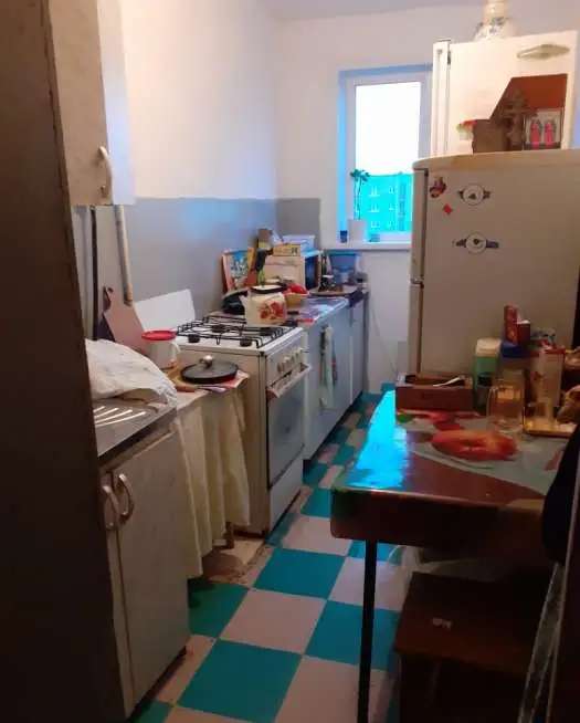 Продам комнату в двухкомнатной квартире, ул.Автомагистральная 23
