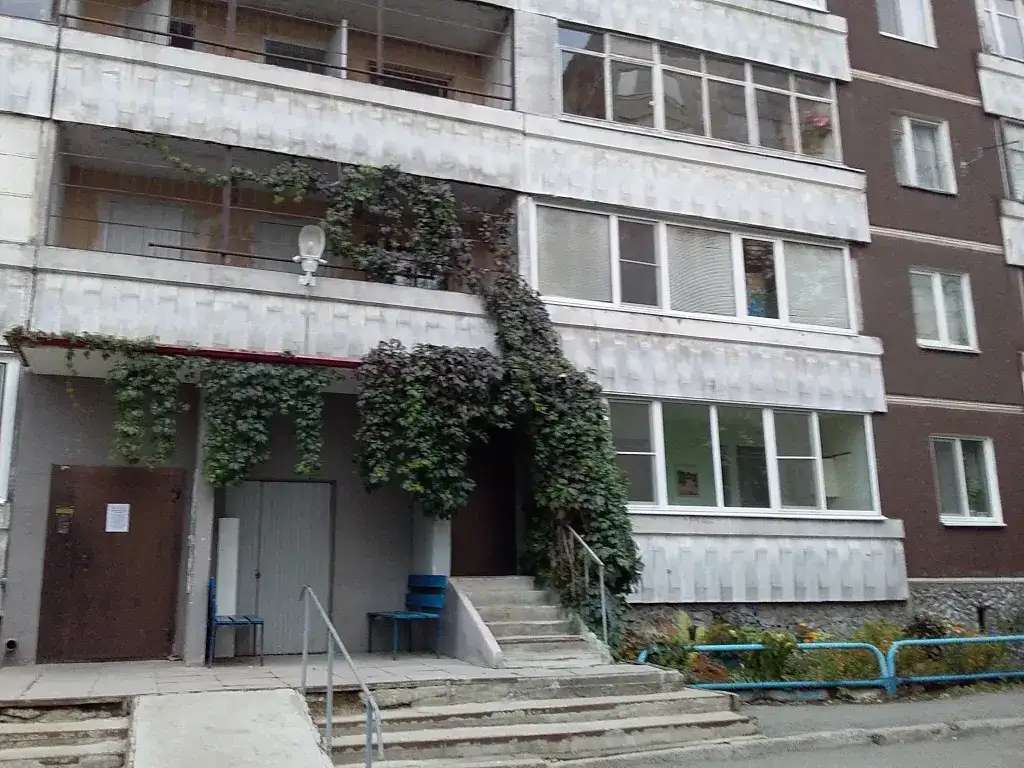Сдам комнату, Титова 8/2