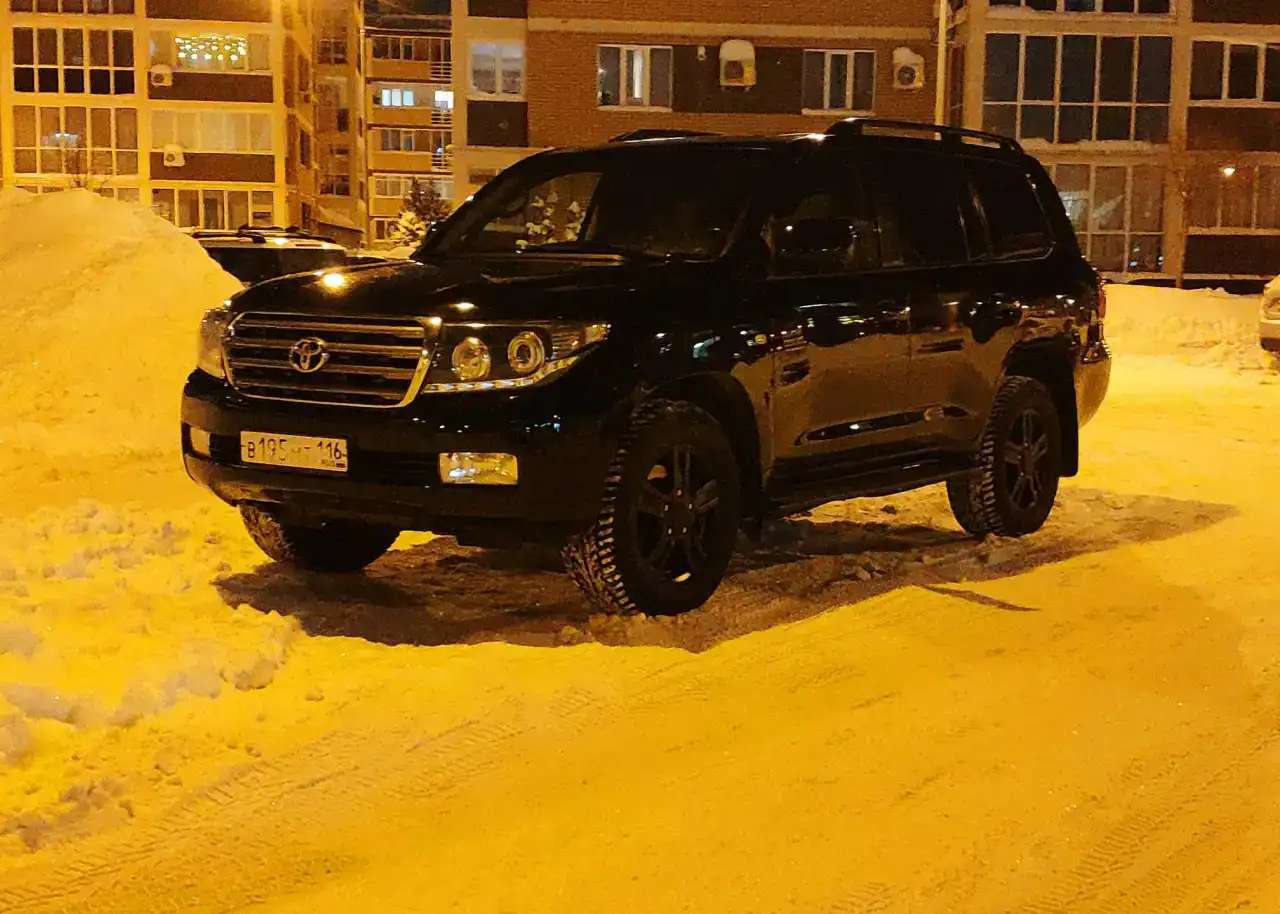 Транспортное средство TOYOTA LAND CRUISER 200, год изготовления 2010г.