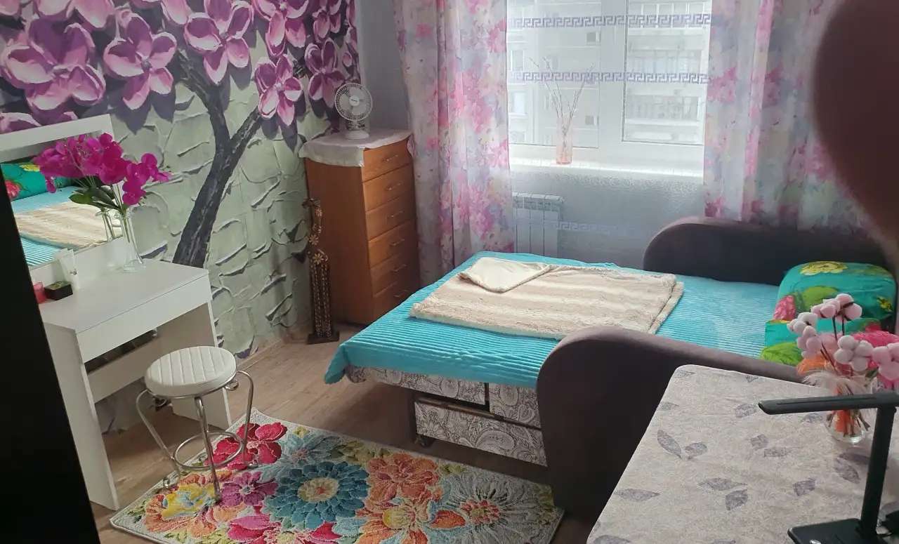 Сдам комнату, Титова 8/2