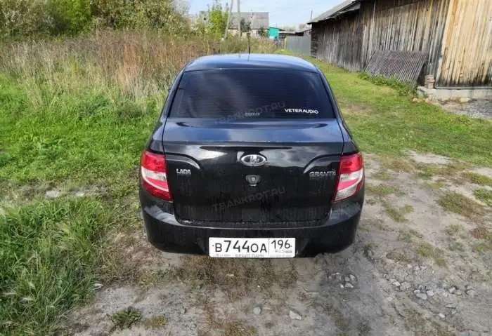 Автомобиль б/у Лада Гранта