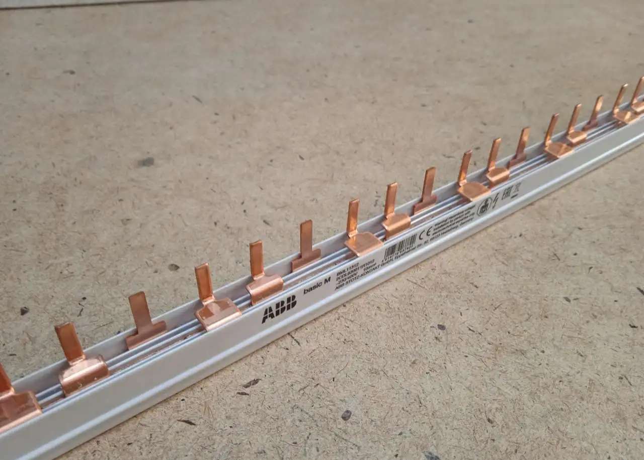 Шина ABB 3P, 57 модулей 10мм2 BML11357