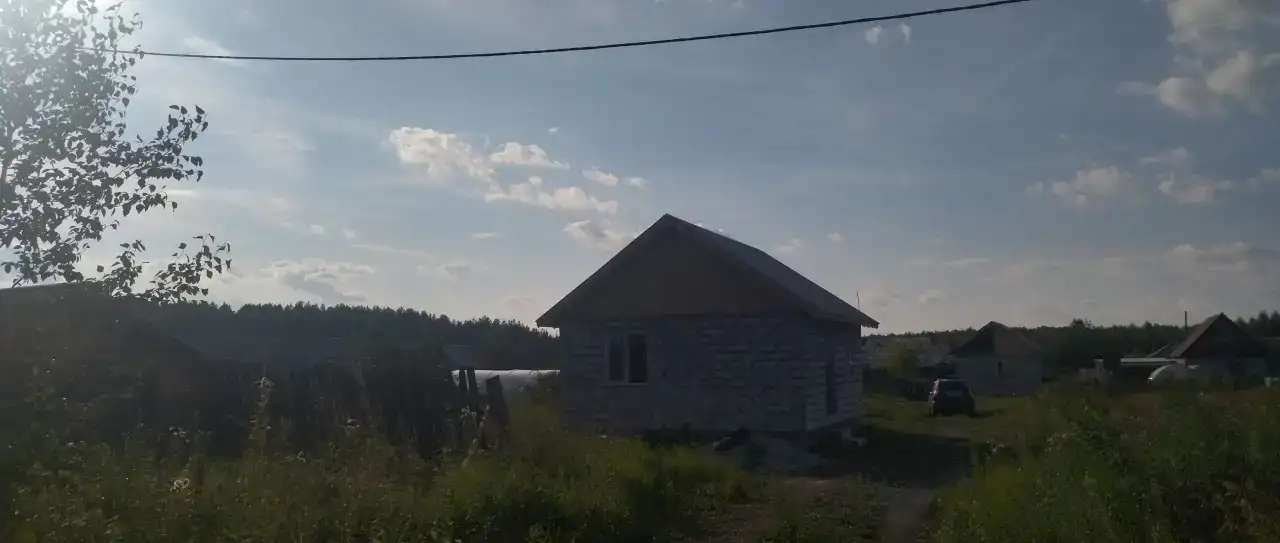Продам дом в Екатеринбурге, Свердловская область, Белоярский р-он, д. Гусева, ул. Гоголя 18 42,00 м2