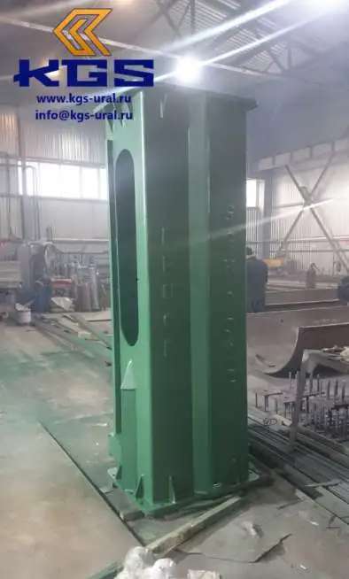 Корпус свайного гидравлического молота