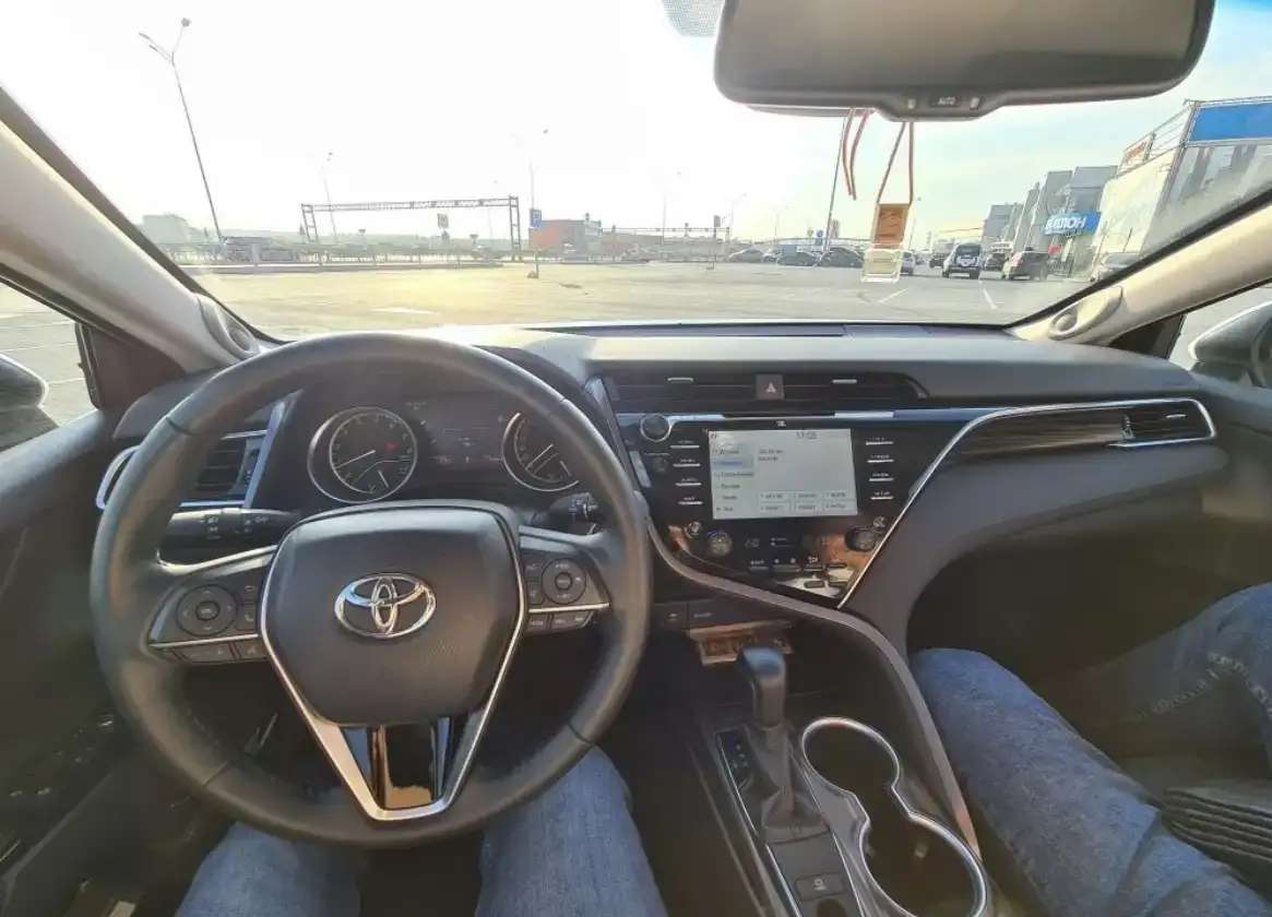 Продам Toyota Camry