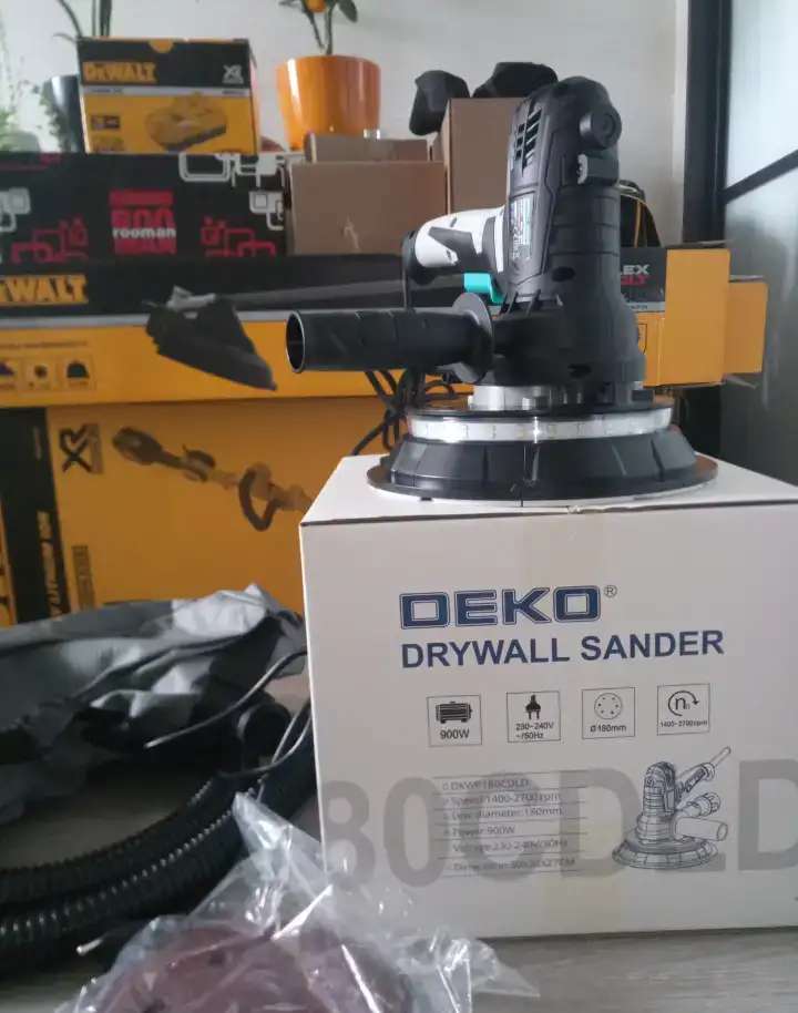 Шлифмашина эксцентриковая сетевая deko DKG900
