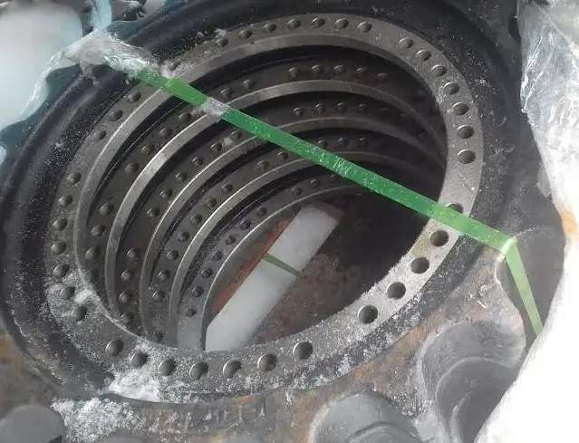 Звездочка ведущая Hyundai R260LC-9S 81EN-10014GG