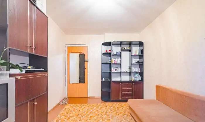 Продаются 2 комнаты в 3-х комнатной квартире, ул. Московская 214 корпус 1