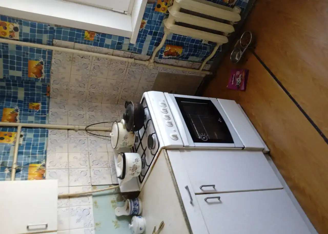 Сдам комнату на длительный срок, Советская7/1
