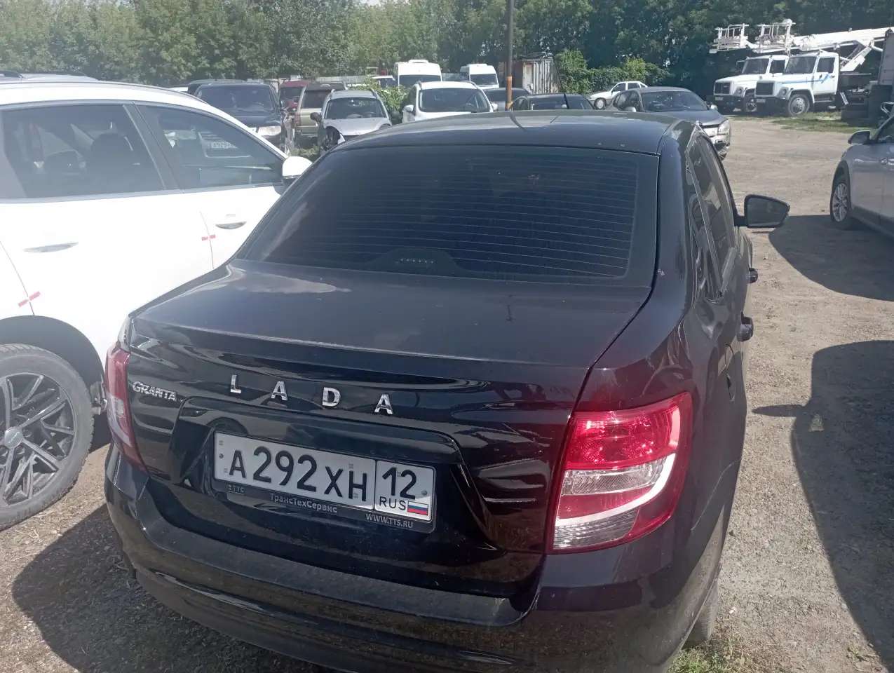 Автомобиль Лада Гранта