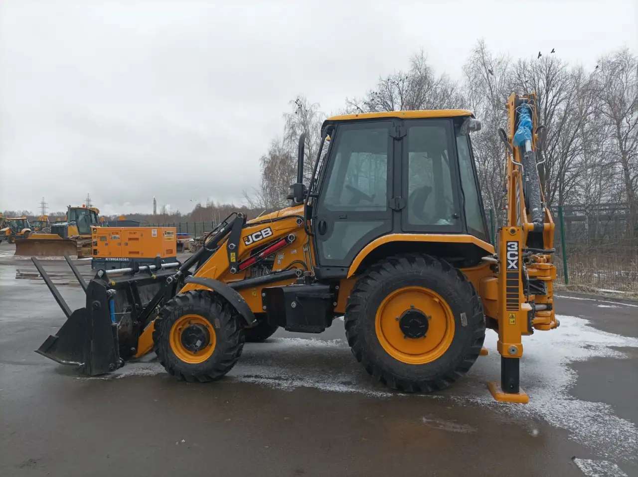 Продаем! Новый экскаватор-погрузчик JCB 3CX