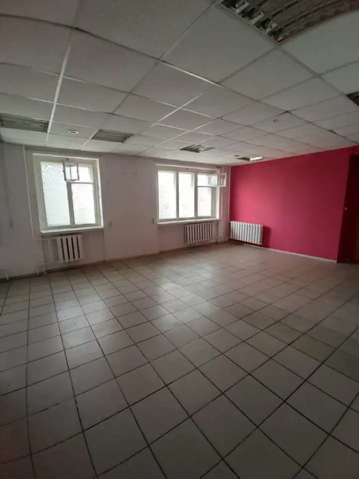 Продам помещение под офис, магазин, аптеку 49,00 м2