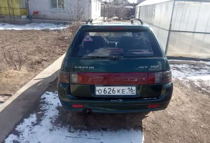 Продаю ваз 2111